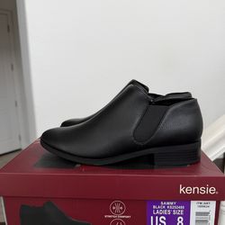 KENSIE Women’s SHORT BOOTS size 8