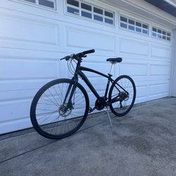 Raleigh Cadent Hybrid - High Performance & Reliable City Commuter