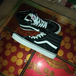 Hi Top Old School Classic Black And White 