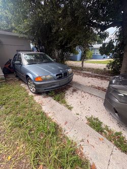 2000 BMW 323i