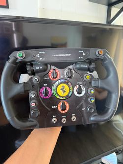 Thrustmaster Ferrari F1 Wheel Add-On (Classic Edition) - Very Good Condition