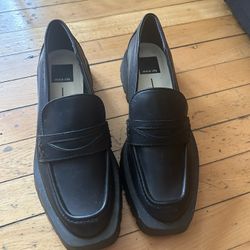 Dolce Vita Women’s Loafers Size 8 Black