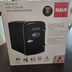 RCA Mini Retro Fridge