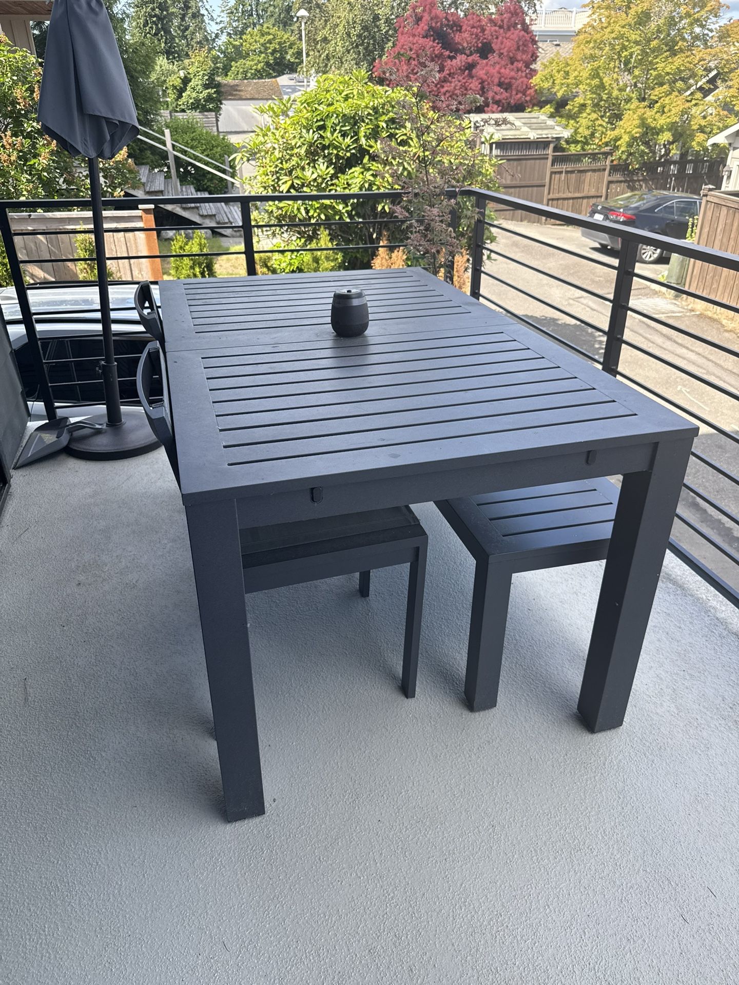 Pottery barn Indio Outdoor Furniture Set