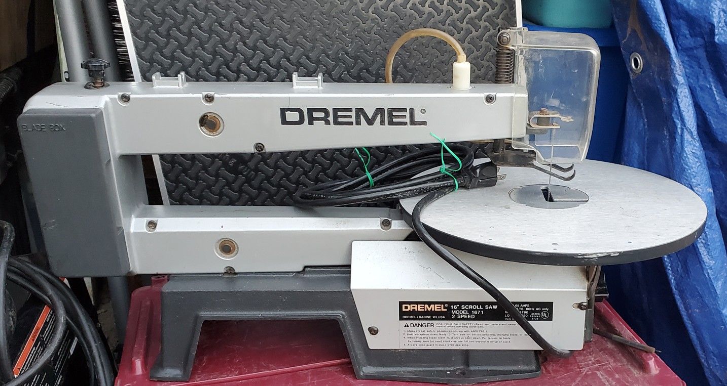 Dremel 16" Scrollsaw