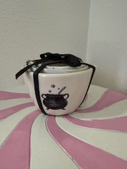 RAE DUNN HALLOWEEN MEASURING CUP SET