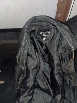 BERNINI

GENUINE OSTRICH LEATHER