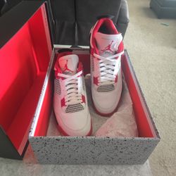 Jordan 4