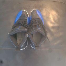 Jordan 12 Retro Black/Royal Blue Women's