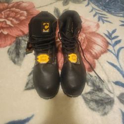 New Chinook steel toe boots men's work size 9.5