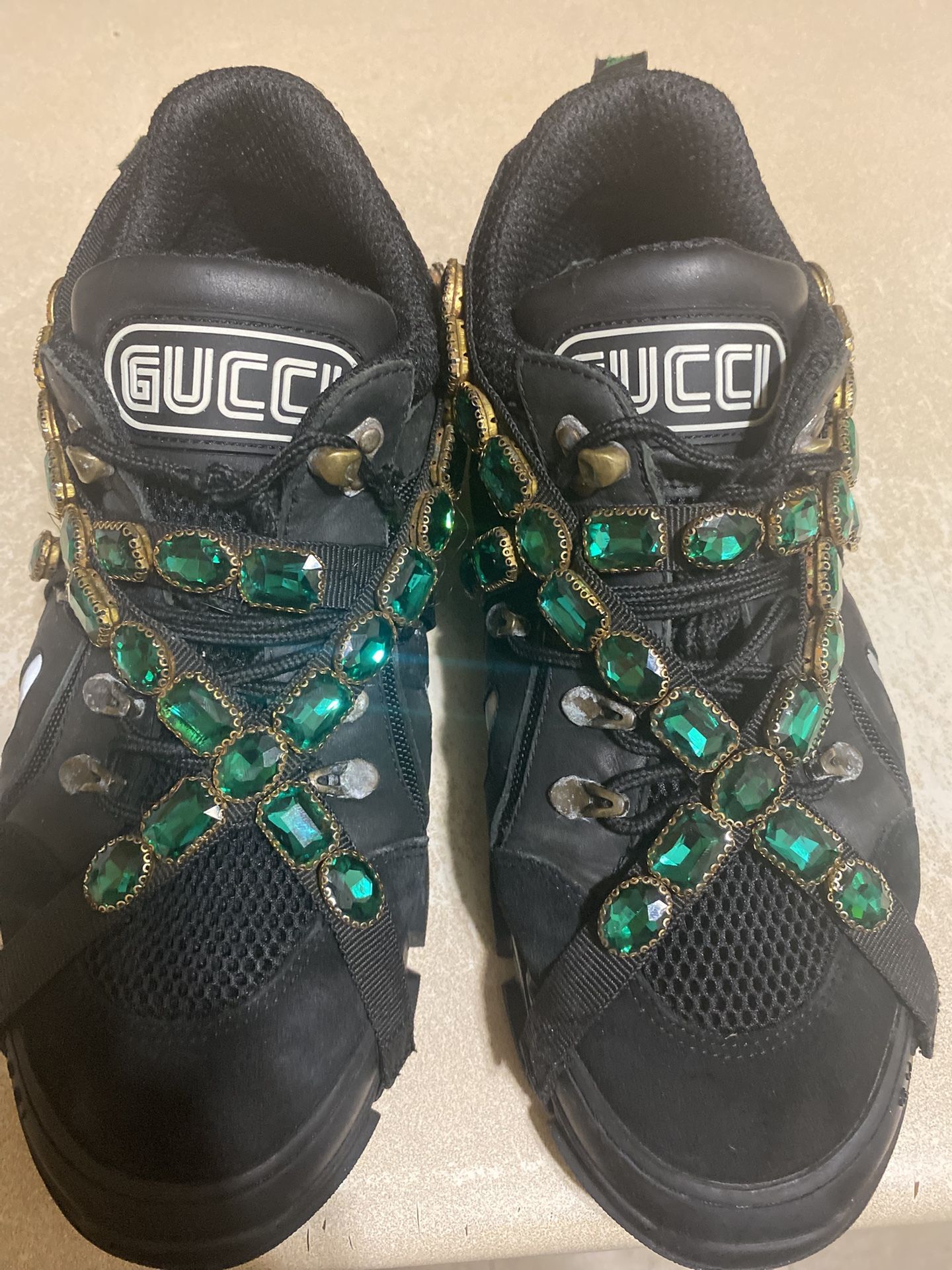 Black Disney Gucci shoes with green rhinestones accessories size:43