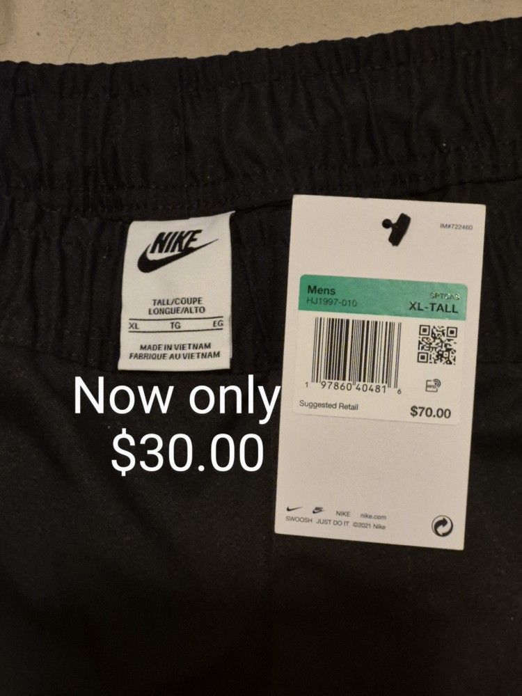 Nike Standard Fit Taoered Leg Size Xl-Tall