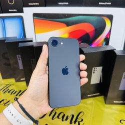 iPhone 16 E Unlocked 