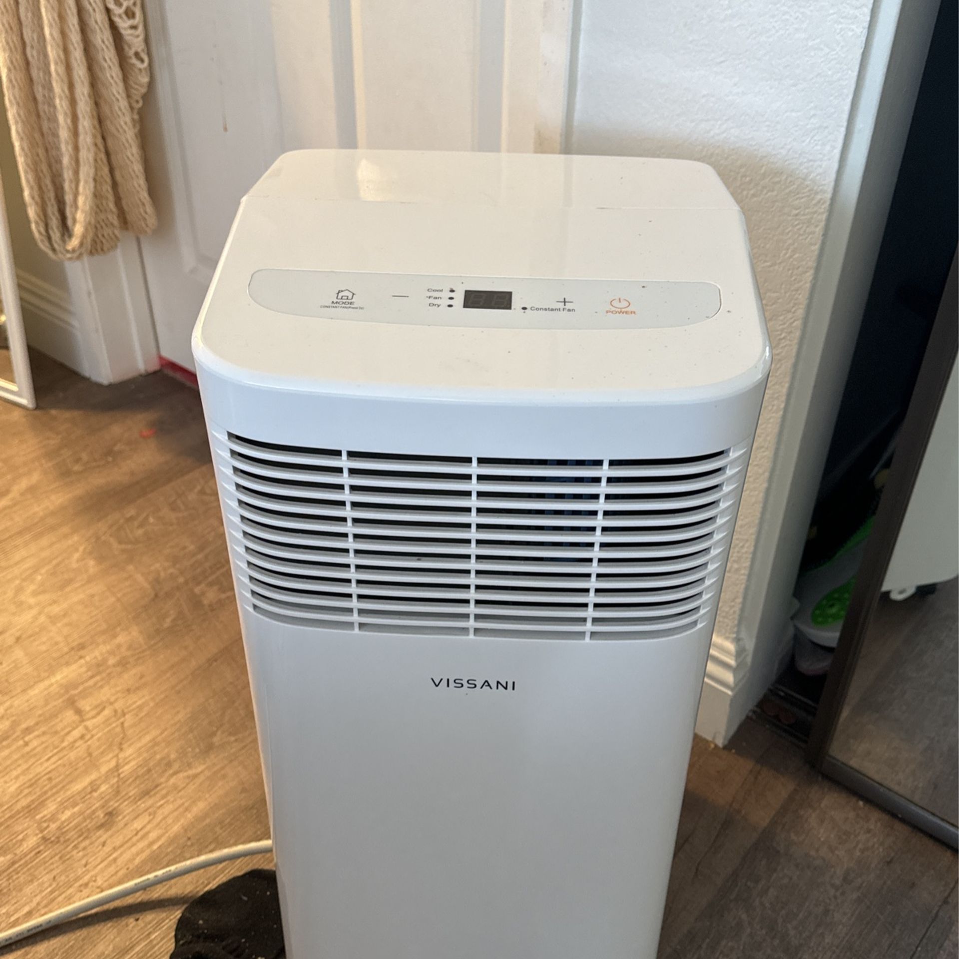 Vissani Portable Air Conditioner