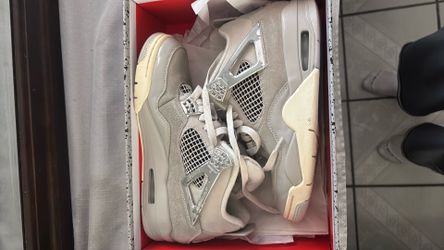 Nike Jordan 4s