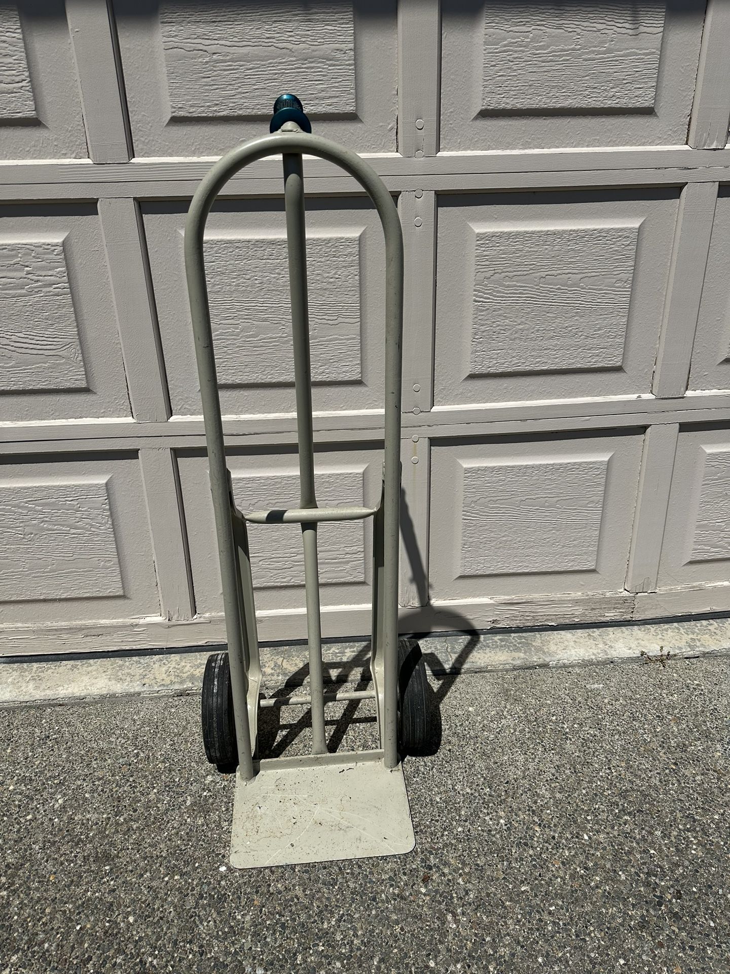 Heavy Duty Hand truck In Excellent Condition.