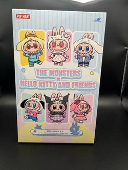Sealed Hello Kitty x Labubu Pendant: Pompompurin