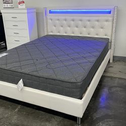 NEW QUEEN BED FRAME WITH MATTRESS 