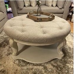 Ashley Realyn White/ Brown Ottoman Cocktail Table 🔥 Brand New 🔥 Fastest Delivery 🚚