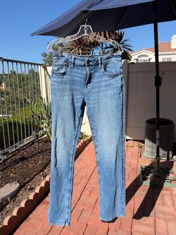Blue jeans American eagle