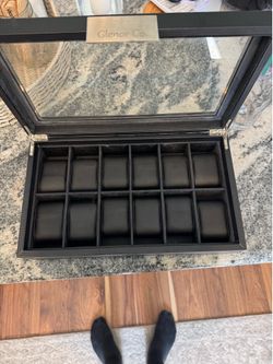 Watch box