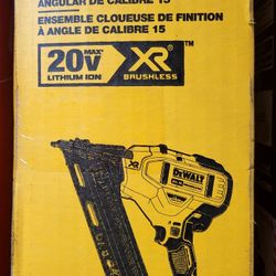 Dewalt 20v Xr 15 GA Finish Nailer 