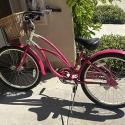 Women’s pink and white Electra beach cruiser used only four times