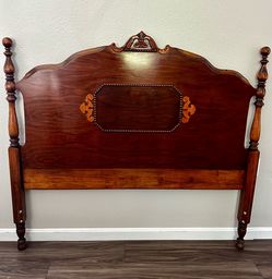 Antique-Style Wooden Headboard Full Size