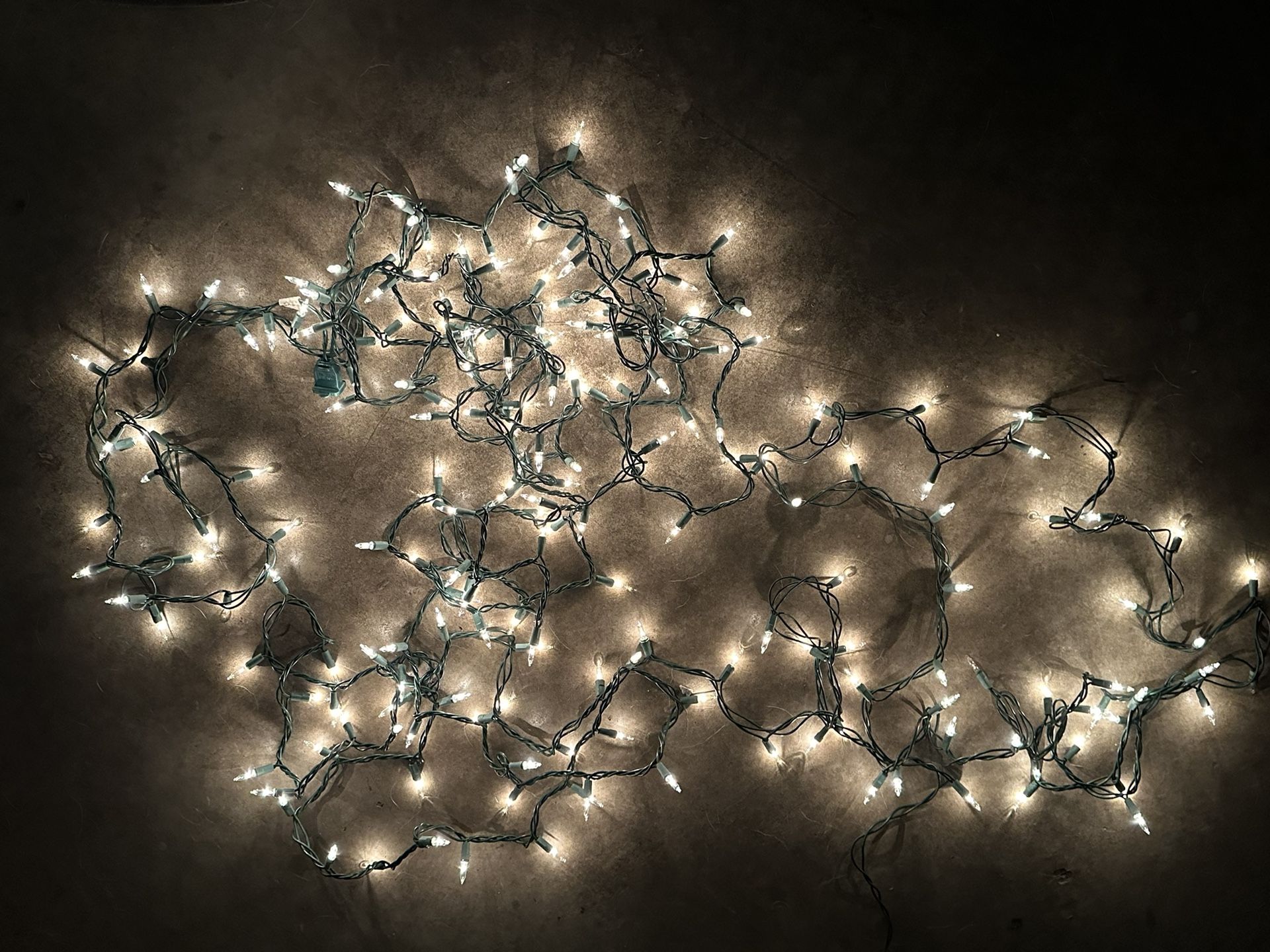 1 Strand Of 200 Miniature White Christmas Lights Indoor/outdoor