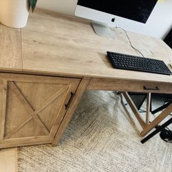 Farmhouse Style Executive Desk with Stora