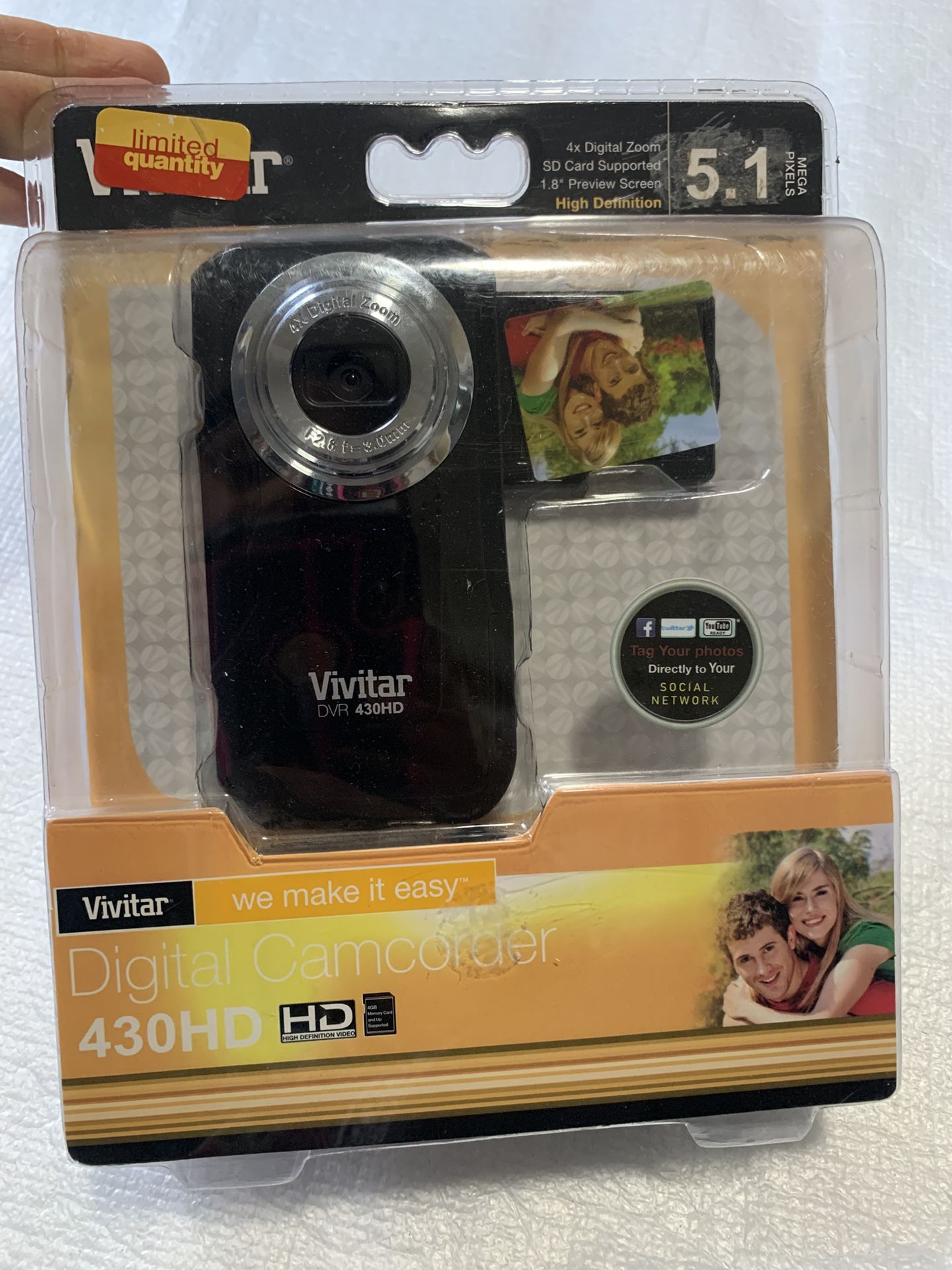 Vivitar 430HD Digital Camcorder 5.1 MP 4x Zoom High Definition - New