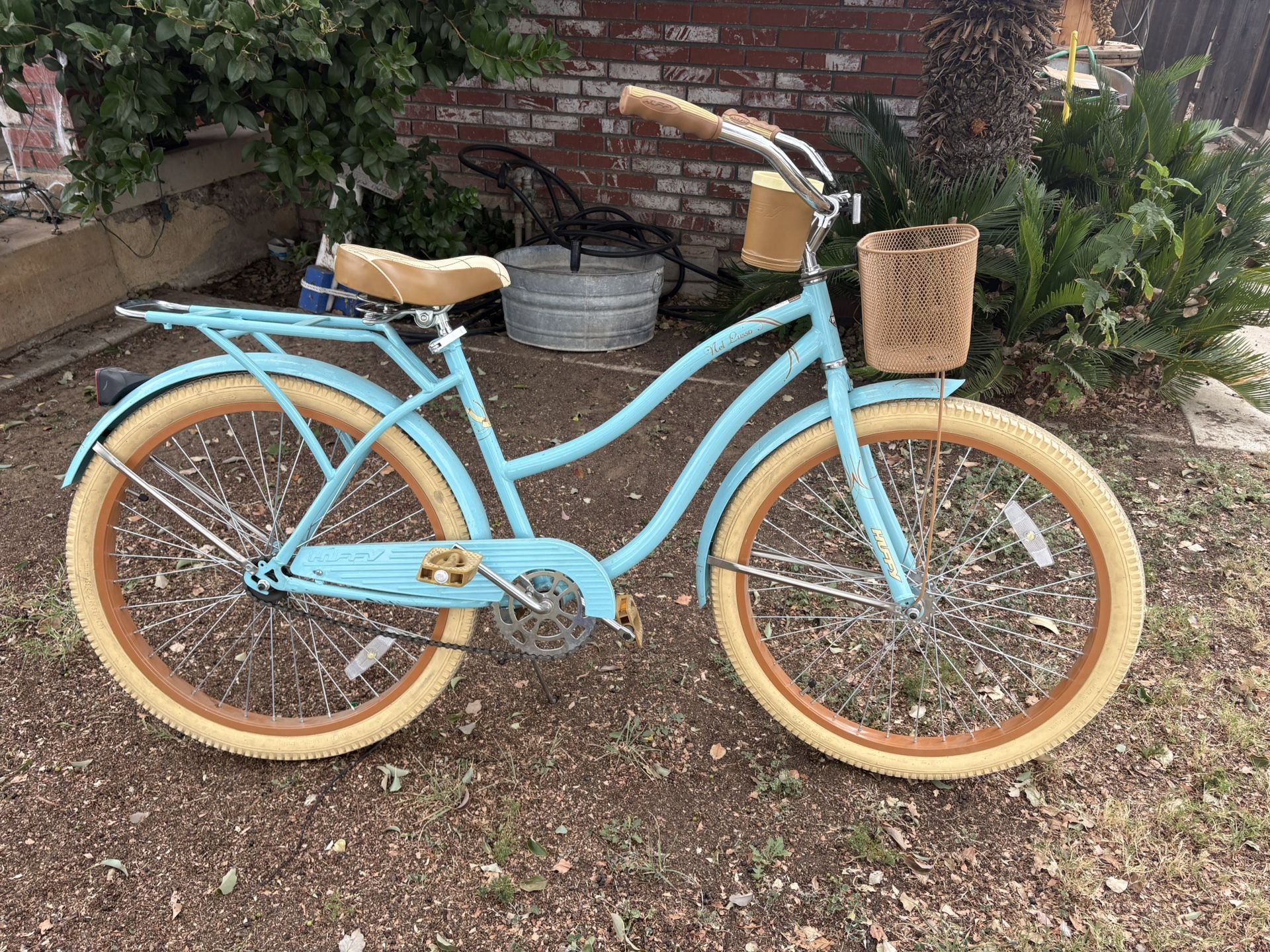 26’huffy Beach Cruiser Bike In Good Shape
