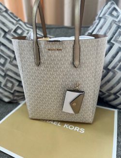 Extra large New MK tote bag set (with coin purse)