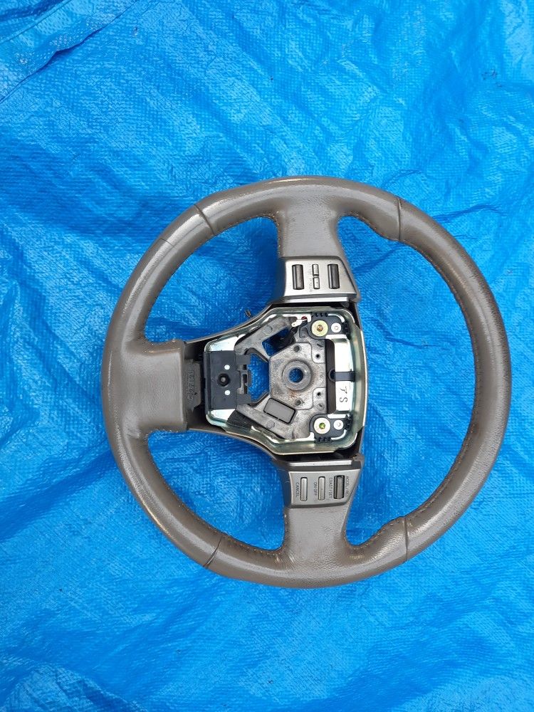 2003-2006 INFINITY G35 Steering Wheel
