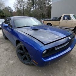 Dodge Challenger Parts 