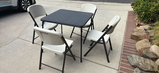 LIFETIME folding chair set + padded card table