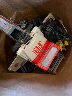 Lot of Vintage Action Figure Toys and Vehicles