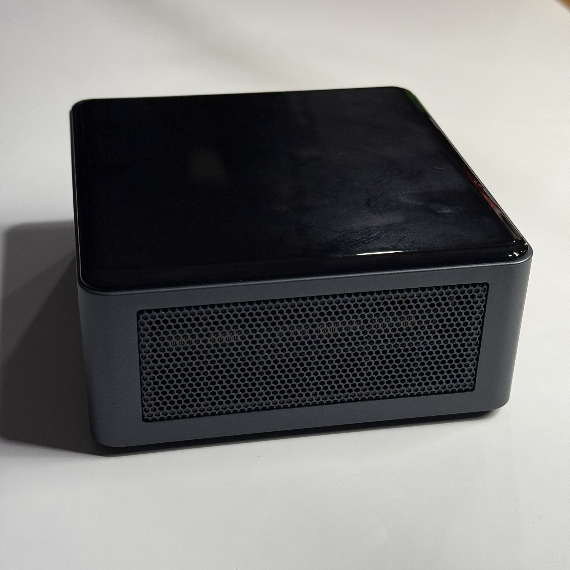 Intel Nuc 10th Gen i5 32gb RAM DDR4, No Storage