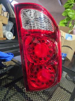 2011/2020 taillight dodge caravan