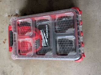 Milwaukee Packout box for 12v drill