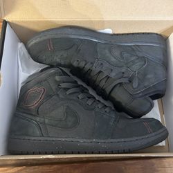 AIR JORDAN 1 MID SE CRAFT