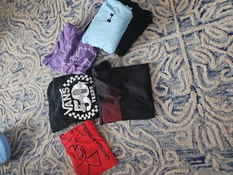 Boys xs t shirts