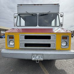 Box Truck Great For Work, Food Truck, Or RV Conversion