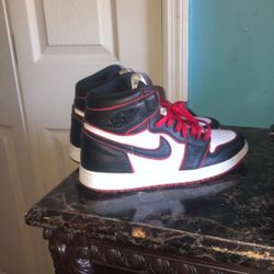 Jordan 1 Blood Line
