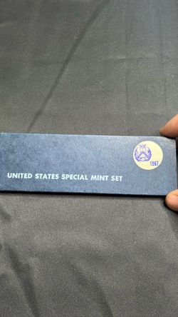 Special mint set 1967 with silver
