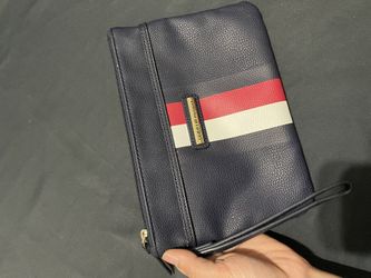 Tommy Hilfiger Hand Bag