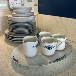 Vintage China ESCHENBACH BAVARIA GERMANY *DANISH BLUE