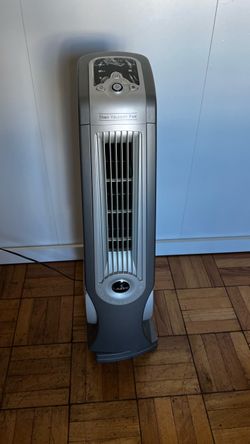 Like new Lasko 4930 Oscillating High Velocity Tower Fan