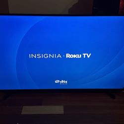 50 inch LED 4K Insignia Roku Smart TV