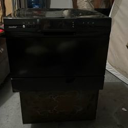 Comfee  Mini Dishwasher 